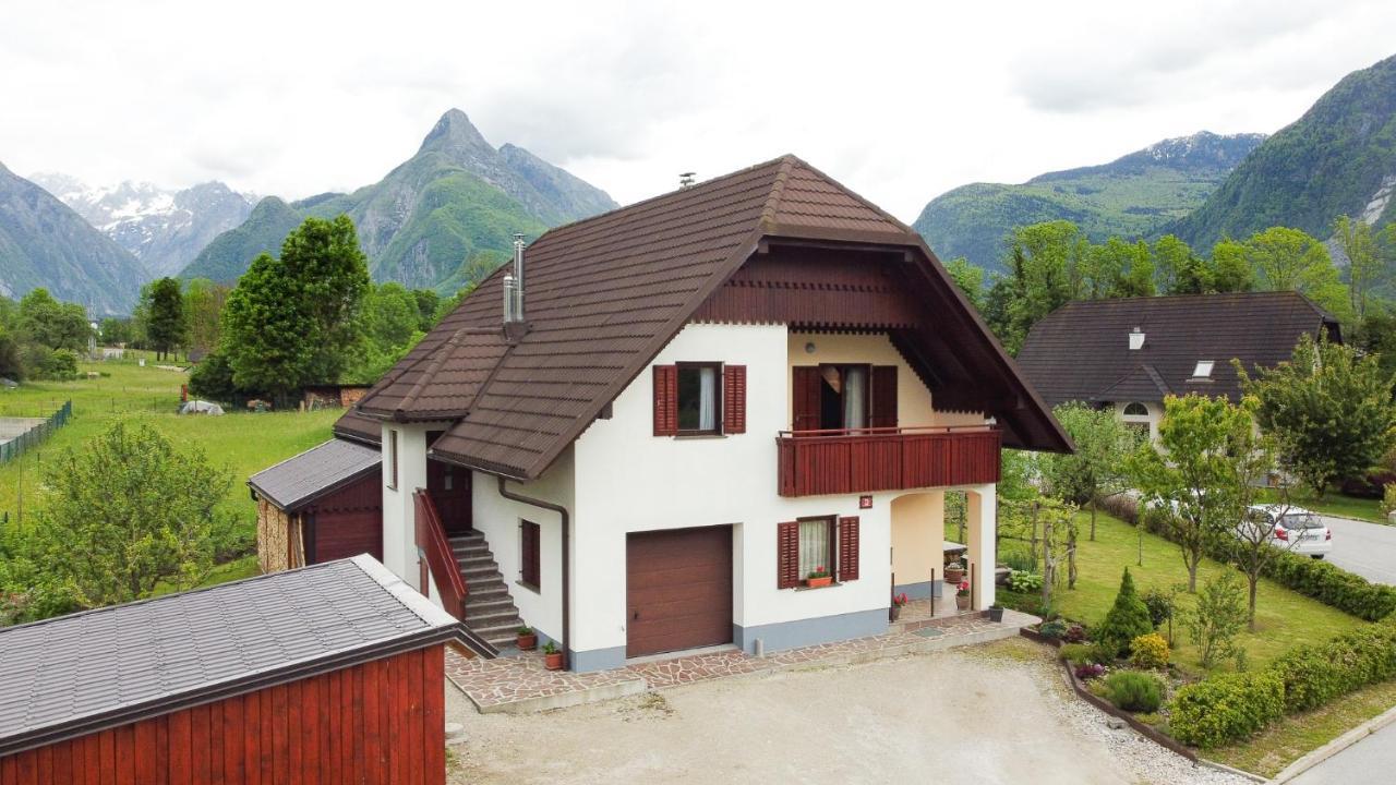Holiday Apartment Pika Bovec Esterno foto